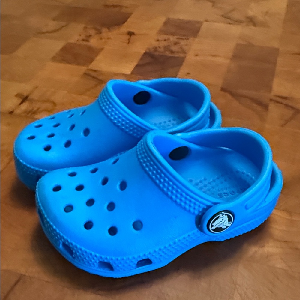 CROCS Toddler Blue Water Shoes
